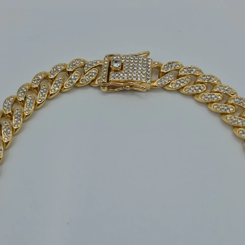 Chic Gold and Silver Women's Necklace